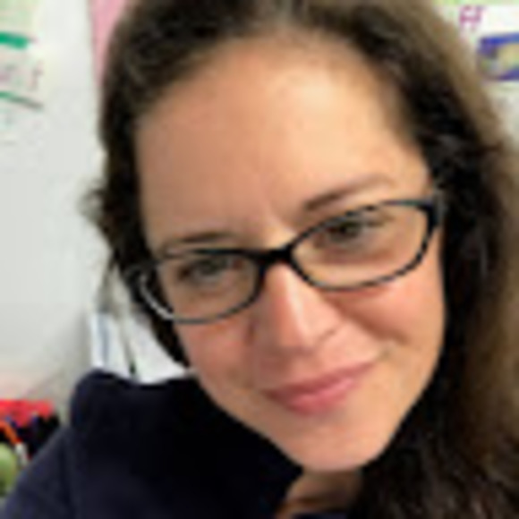 Meet your Posher, Bernadette - Picture 1 of 1